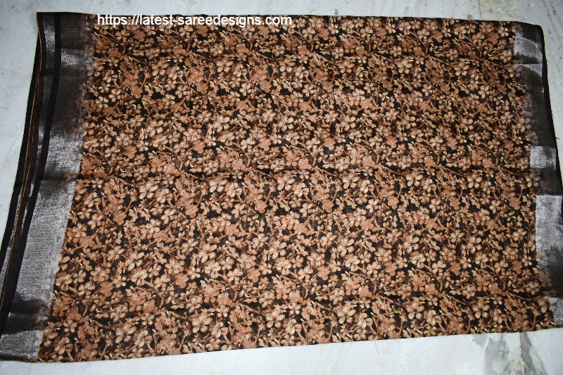 Floral print linen saree